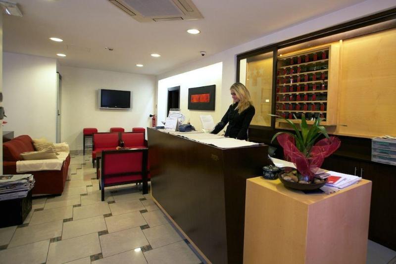 Hotel Davide リボリ エクステリア 写真